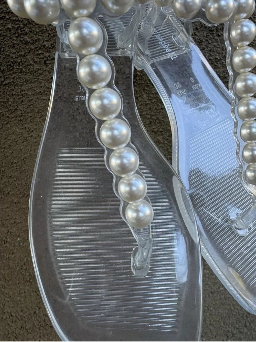 Jeffrey Campbell Pearlesque Clear Jelly Pearl Thong Sandals Size 8 Y2K Chic - Picture 9 of 14